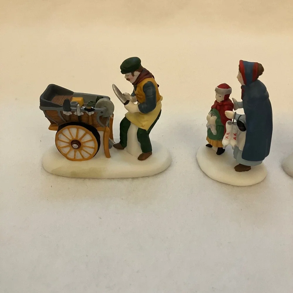 Dept 56 Heritage Village Collection Knife‎ Grinder & Ox Sled Set 5649-9 5951-0